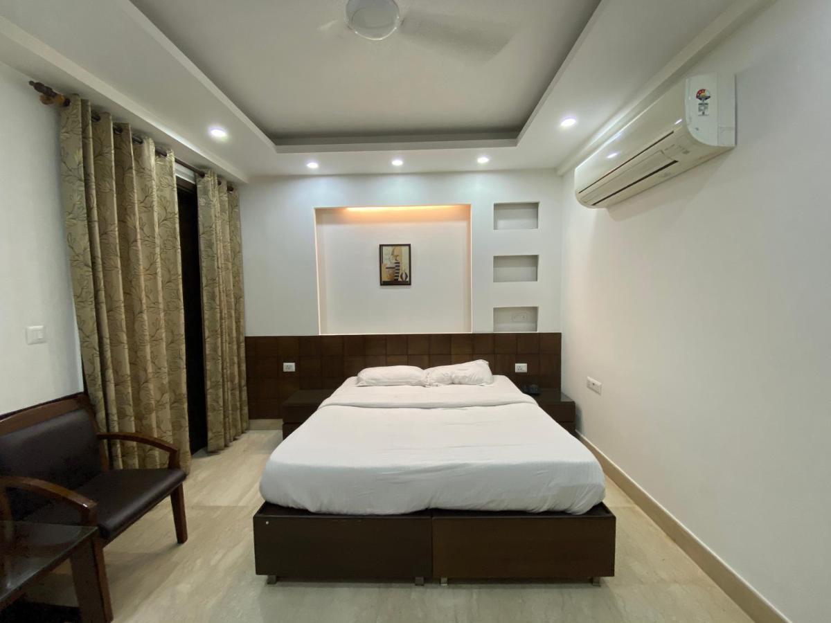 Sheesh Mahal Bed & Breakfast New Delhi Exterior photo