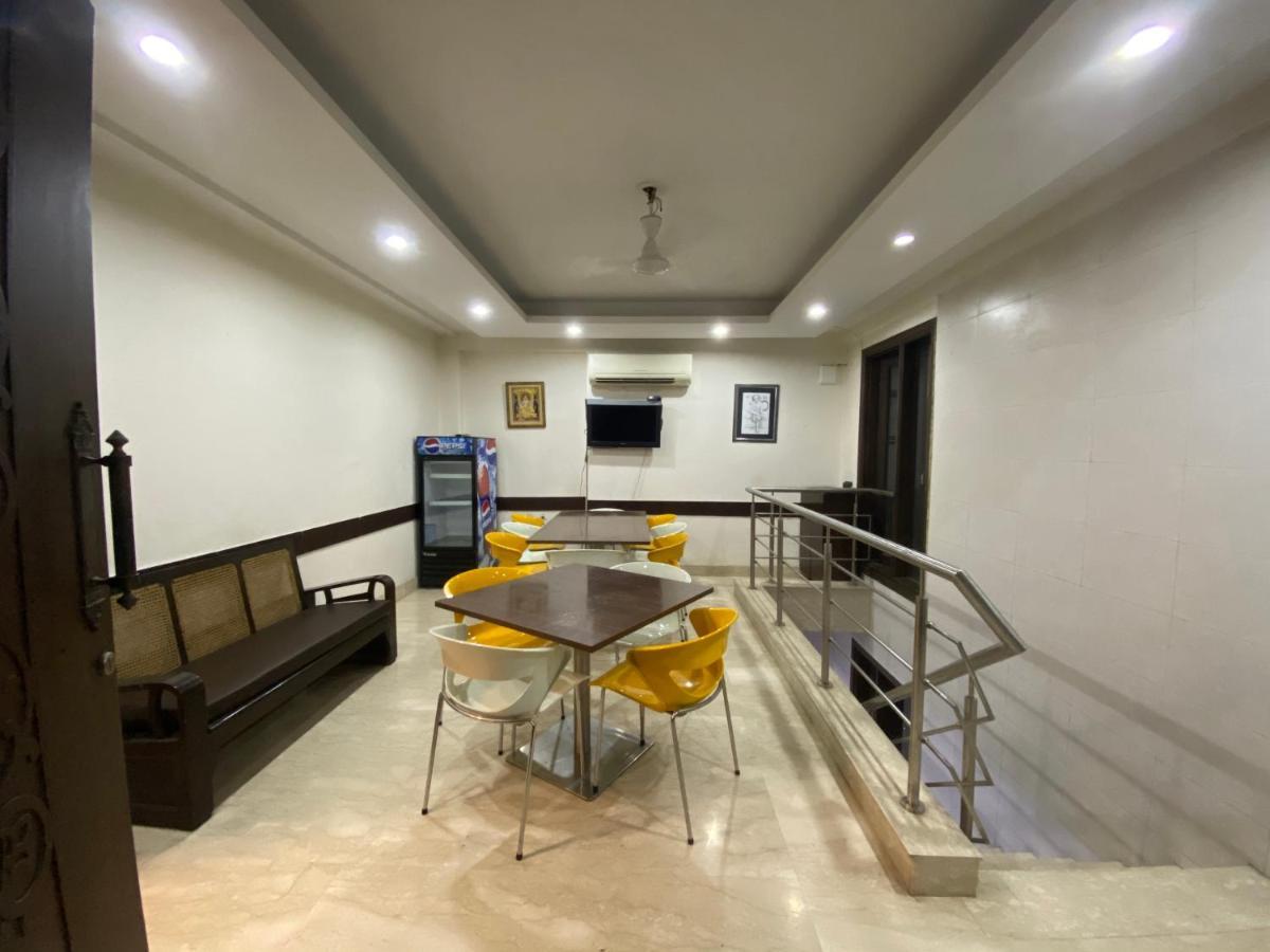 Sheesh Mahal Bed & Breakfast New Delhi Exterior photo